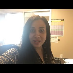 Meet your Posher, Amira